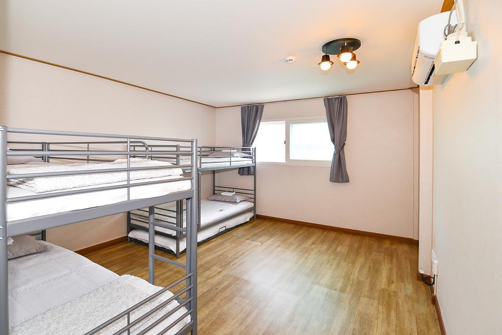 Story House Hotel Сокчо Екстериор снимка