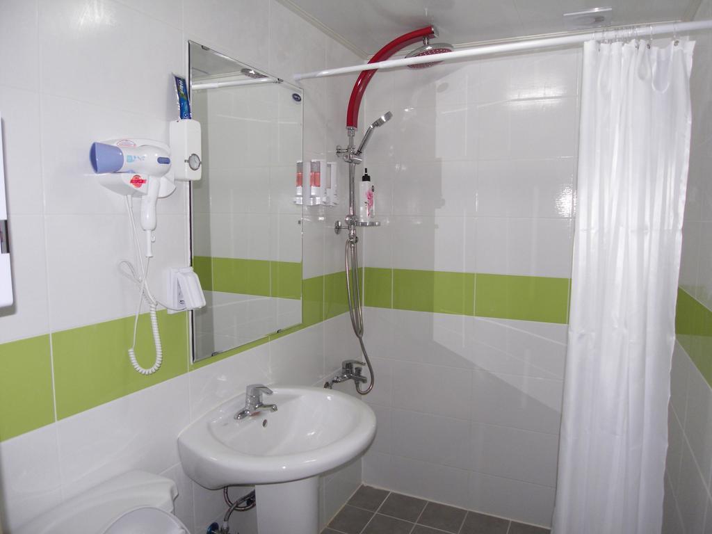 Story House Hotel Сокчо Екстериор снимка
